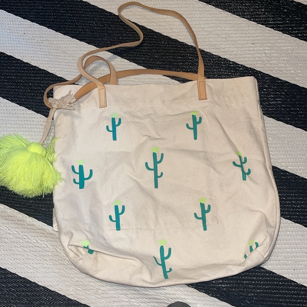 Canvas tote - Picture 2 of 6